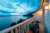 Appartamenti Villa Carica