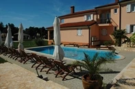 Appartamenti Villa Lara